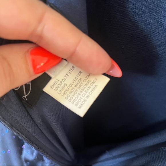 La Femme Trumpet Gown Size 2 Navy Blue 30728 Beaded Lace Crisscross Back NWT - Picture 11 of 12